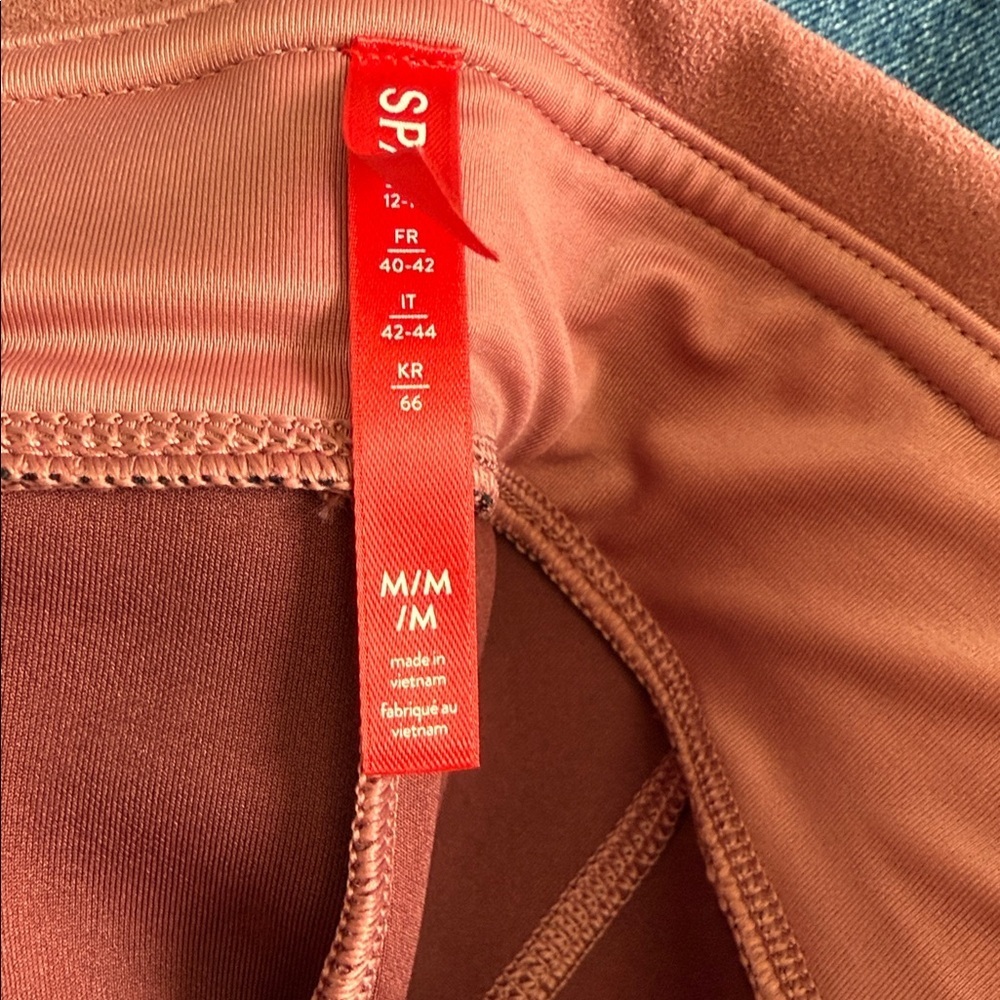 Spanx stretch pants - Picture 4 of 5